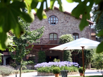 El Jardín de Carrejo - Hotel Boutique in Carrejo - Cabezón, Cantabria