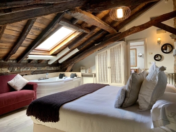 Akla Hotel Palacio Torre de Ruesga - Casa Señorial in Valle de Ruesga, Cantabria