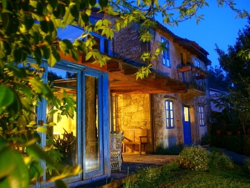 Casa Perfeuto Maria - B&B in Outes, Galicia