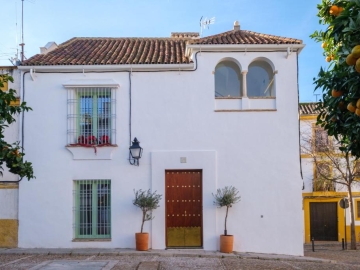 los Patios de la Judería Apartamentos - Apartamentos con encanto in Córdoba, Cordoba