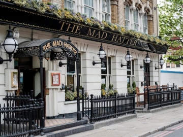 The Mad Hatter Hotel - Pub Hotel in Londres, Región de Londres