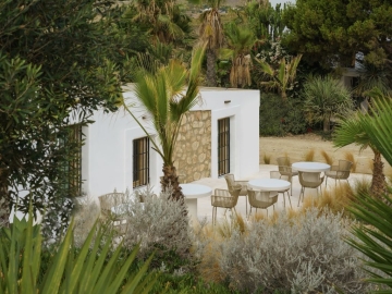 Cortijo Boutique Siete Calas - Hotel Rural in Rodalquilar, Almeria