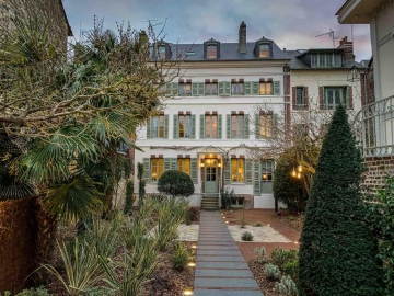 La Petite Folie Honfleur - B&B in Honfleur, Normandía