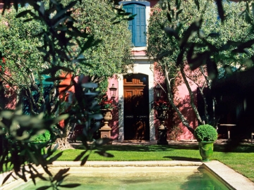 Jardins Secrets - Hotel Boutique in Nîmes, Occitania