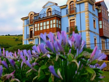 La Quinta de Villanueva - Casa Señorial in Ribadedeva, Asturias