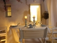 	Kapetan Tasos Suites milos boutique apartments