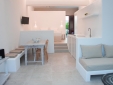 	Kapetan Tasos Suites milos boutique apartments