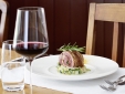 Fine dining at the Schlussel restaurant, Boutique-hotel Schlussel in Beckenried at Lake Lucerne