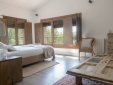 Hostal La Lolita Spain Cozy Nature 