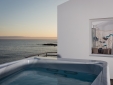 The Villa's plunge pool