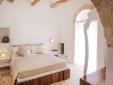 Hotel Borgo Canonico Puglia b&b design con encanto