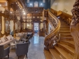 El Palauet Living Barcelona Boutique con encanto escalera