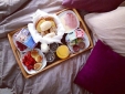 Breakfast-in-bed