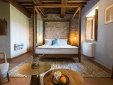 dormitorio casa rural con encanto Borgo Castello Panicaglia Italia Secretplaces