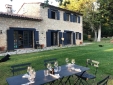 cena en el jardín,  Ferme Le Pavillon Hotel | Secretplaces, Francia