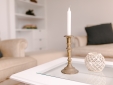 Living room with Smart TV and Netflix