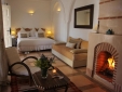 Riad Clementine hotel en MARRAKECH CON ENCANTO habitacion doble con chimenea