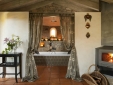 Barosse Jaca hotel con encanto Interior Bathtub