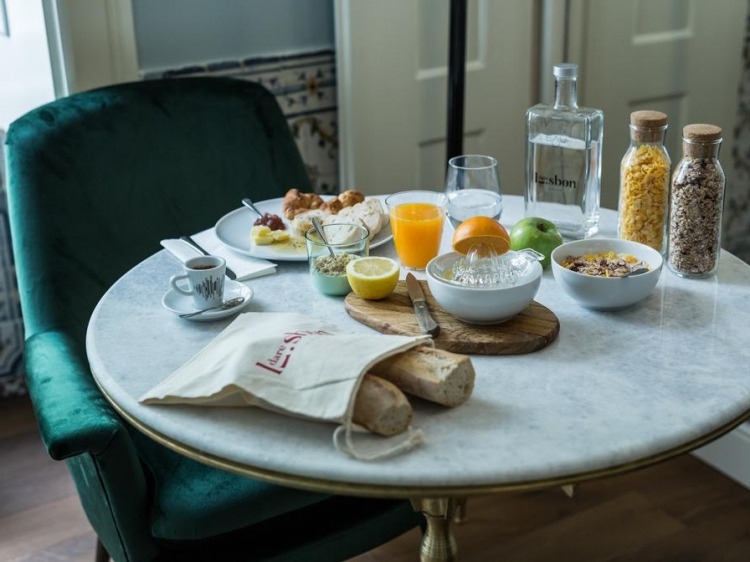 Breakfast table