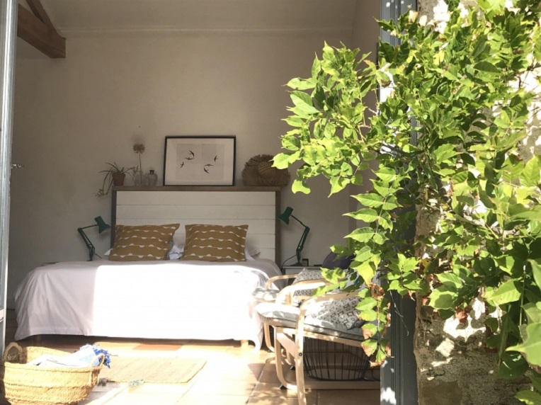 Light bedroom